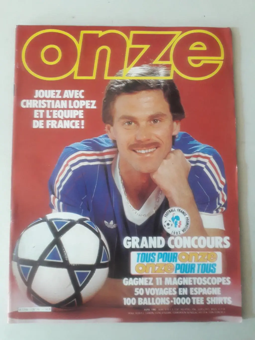 Magazine Onze nr.76- Карточки А5 отсутствуют