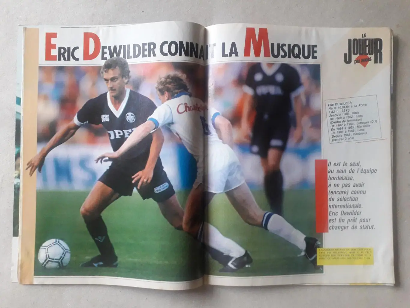 Magazine Onze nr.153- отсутствует плакат формата А2 4