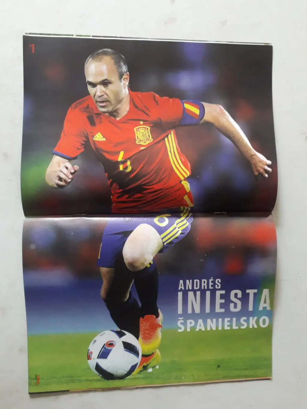 Futbal magazin 11/2016 2