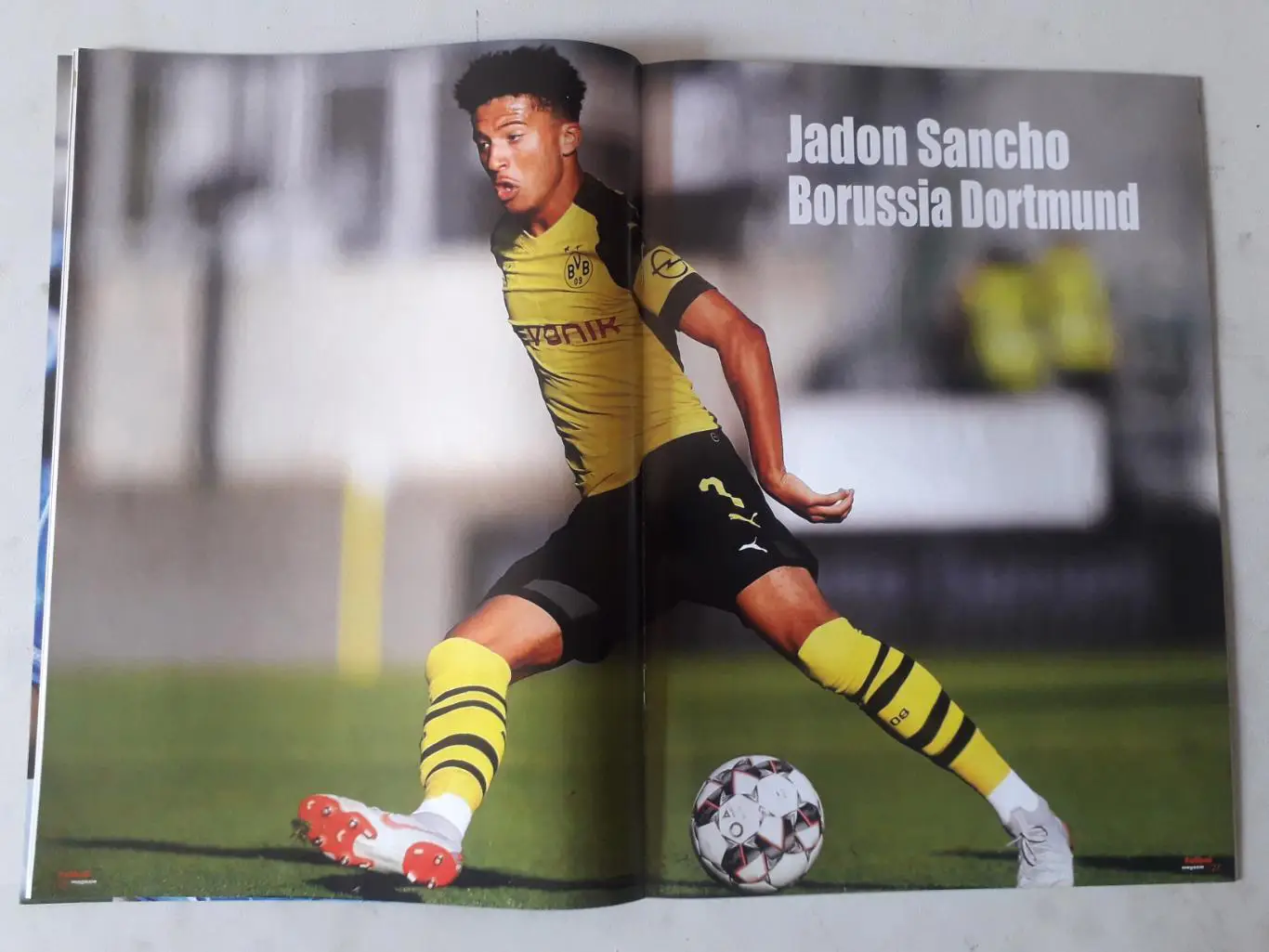Futbal magazin 10/2019 2