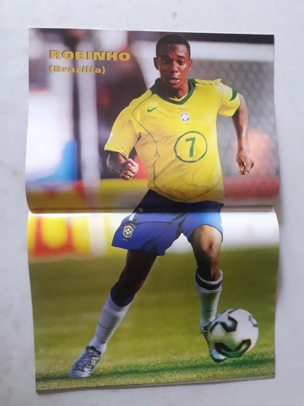 Futbal magazin 2/2006 1