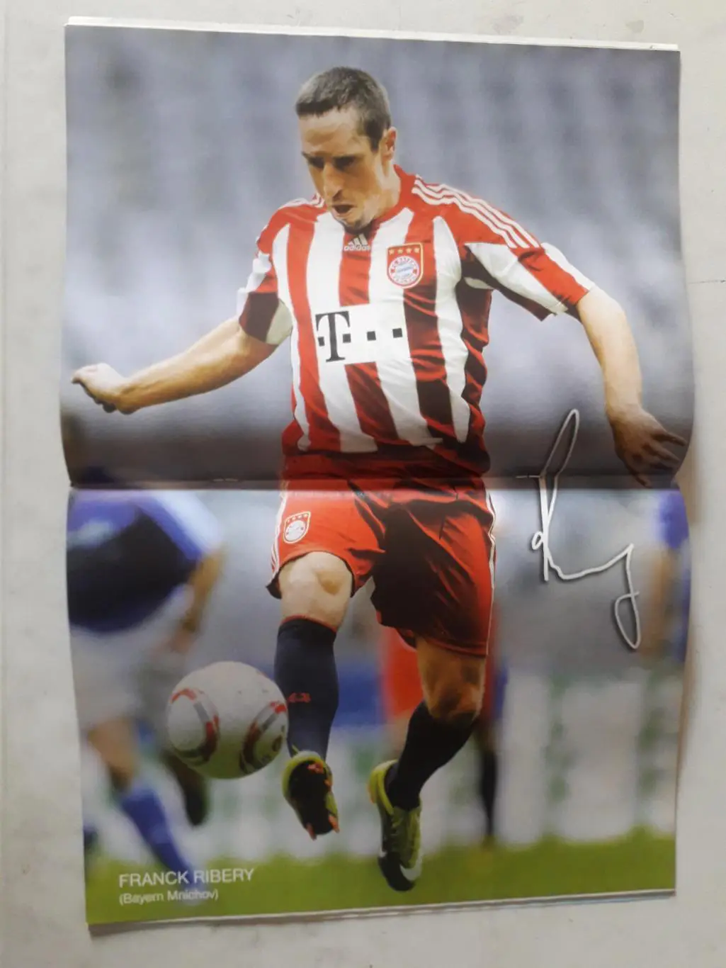 Futbal magazin 4/2011 2