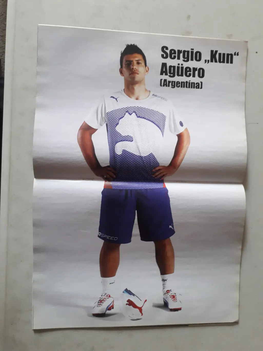 Futbal magazin 10/2012 2