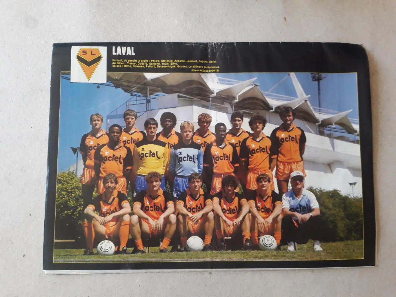 France Football 1985 nr.2056 4