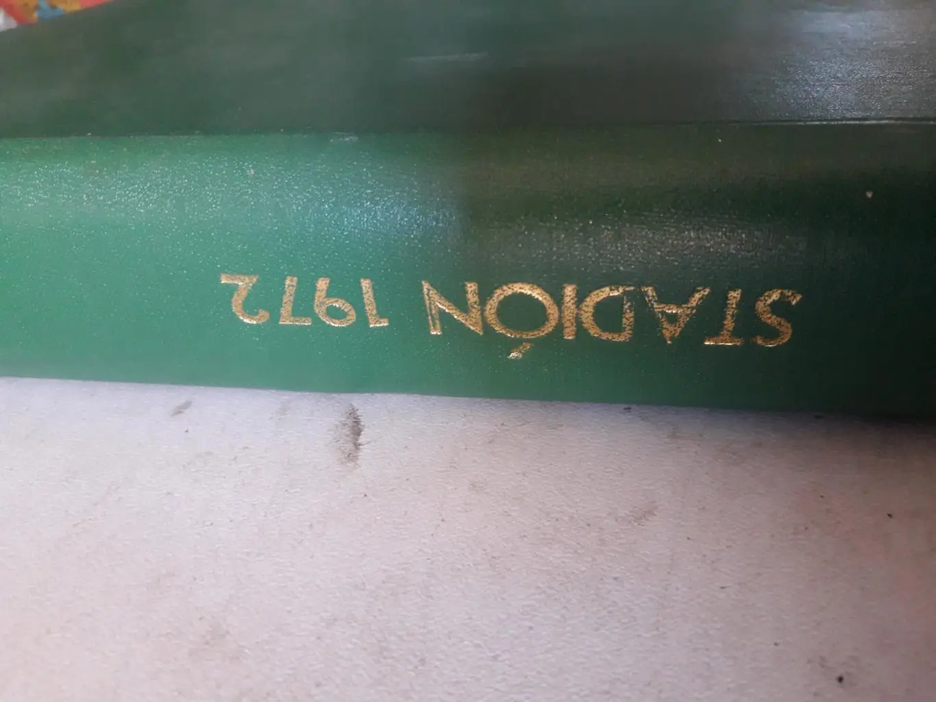 Журнал Стадион 1972 г. в книге, выпуски с 1 по 52 плюс три специальных выпуска. 1