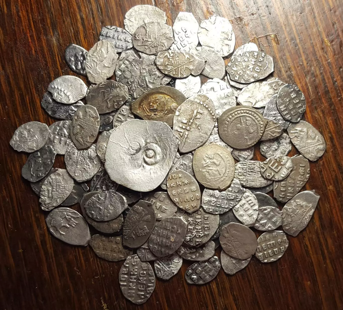 107 шт. Чешуя Денга новгород Сцена оммажа. Рязанка, Грифон химера князь на троне