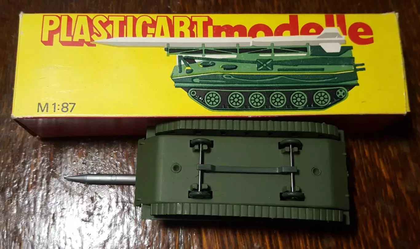 СССР. МОДЕЛЬ ГДР.Военная техника. Тягость с ракетой ВкоробкеРедкая. №2 1