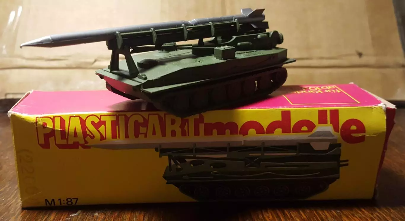 СССР. МОДЕЛЬ ГДР.Военная техника. Тягость с ракетой ВкоробкеРедкая. №2 5