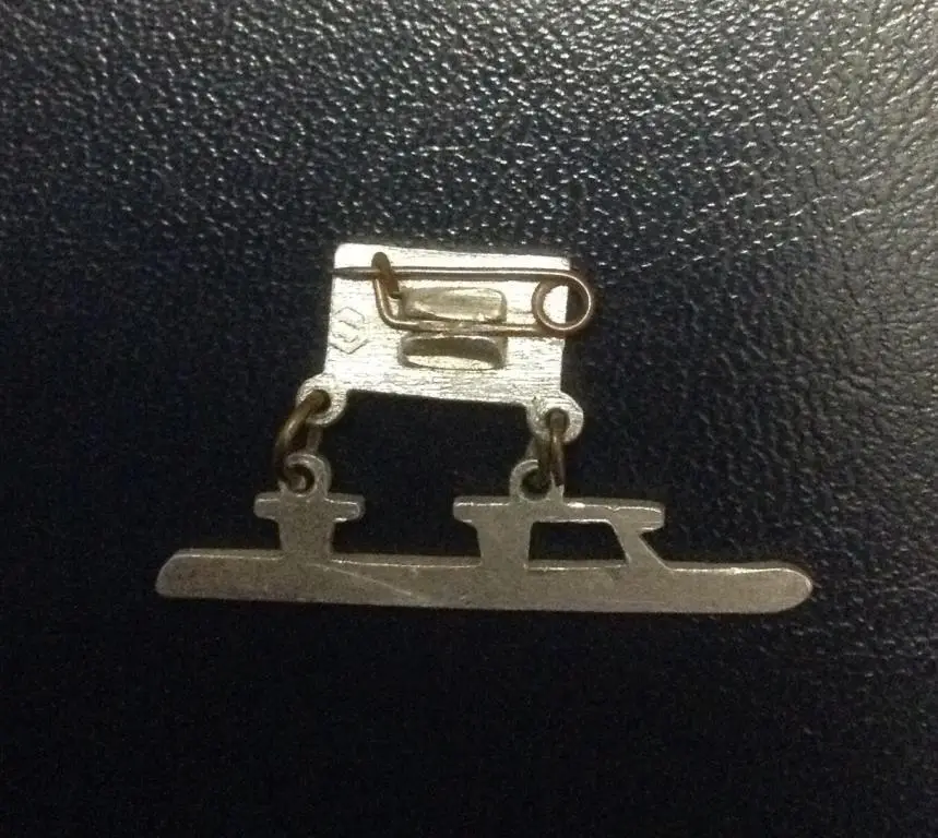 Значок СПАРТАК Коньки. 1