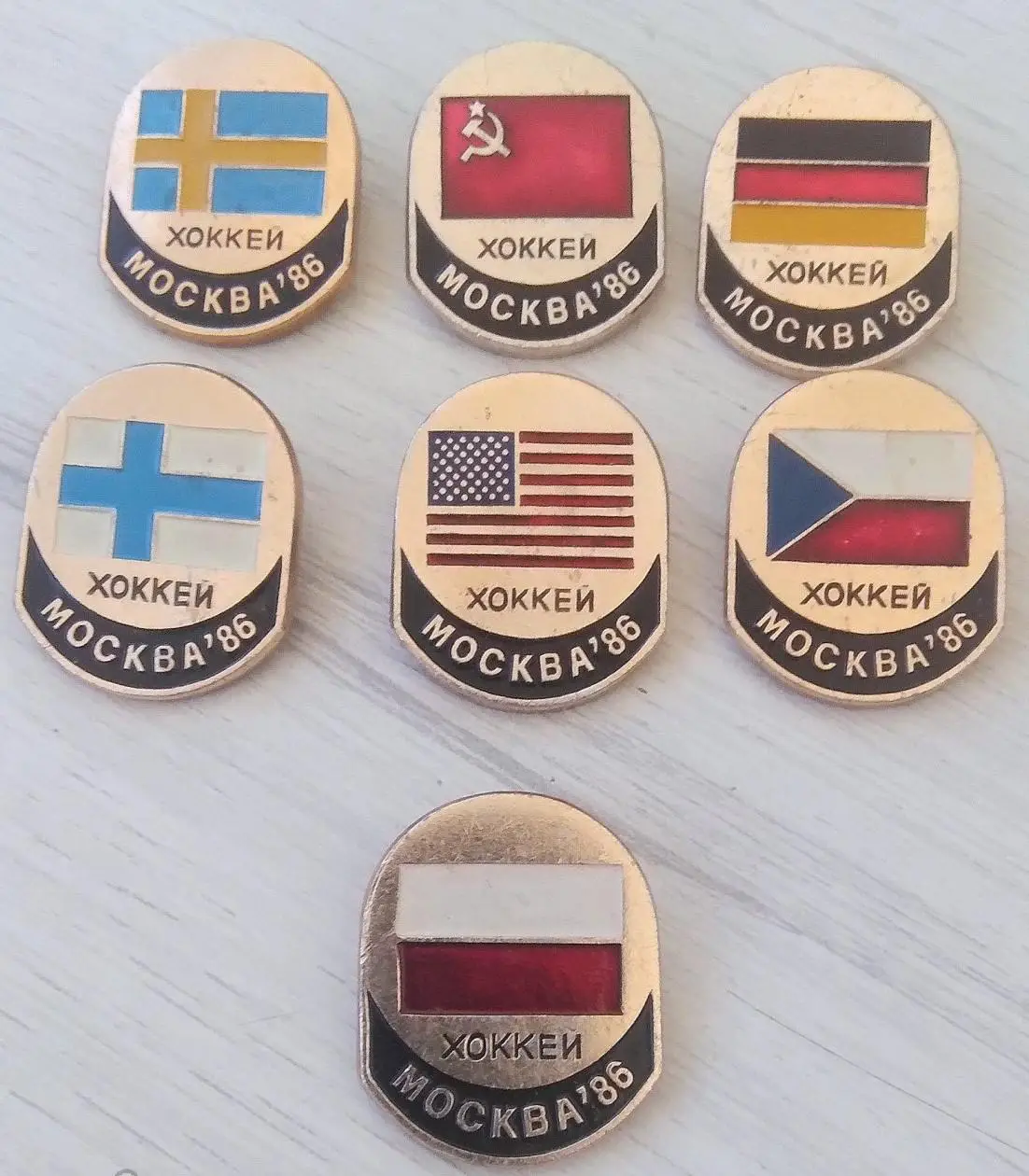 Значки Набор Хоккей с шайбой 1986г.