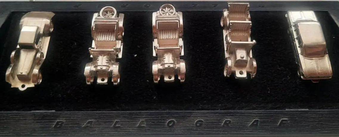 Набор..брелков. автомобили. СССР.