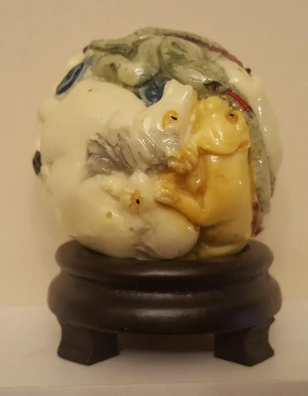 Нэцкэ страж года, на ней все 12 символов года.. ИЗ КОЛЛЕКЦИИ 2