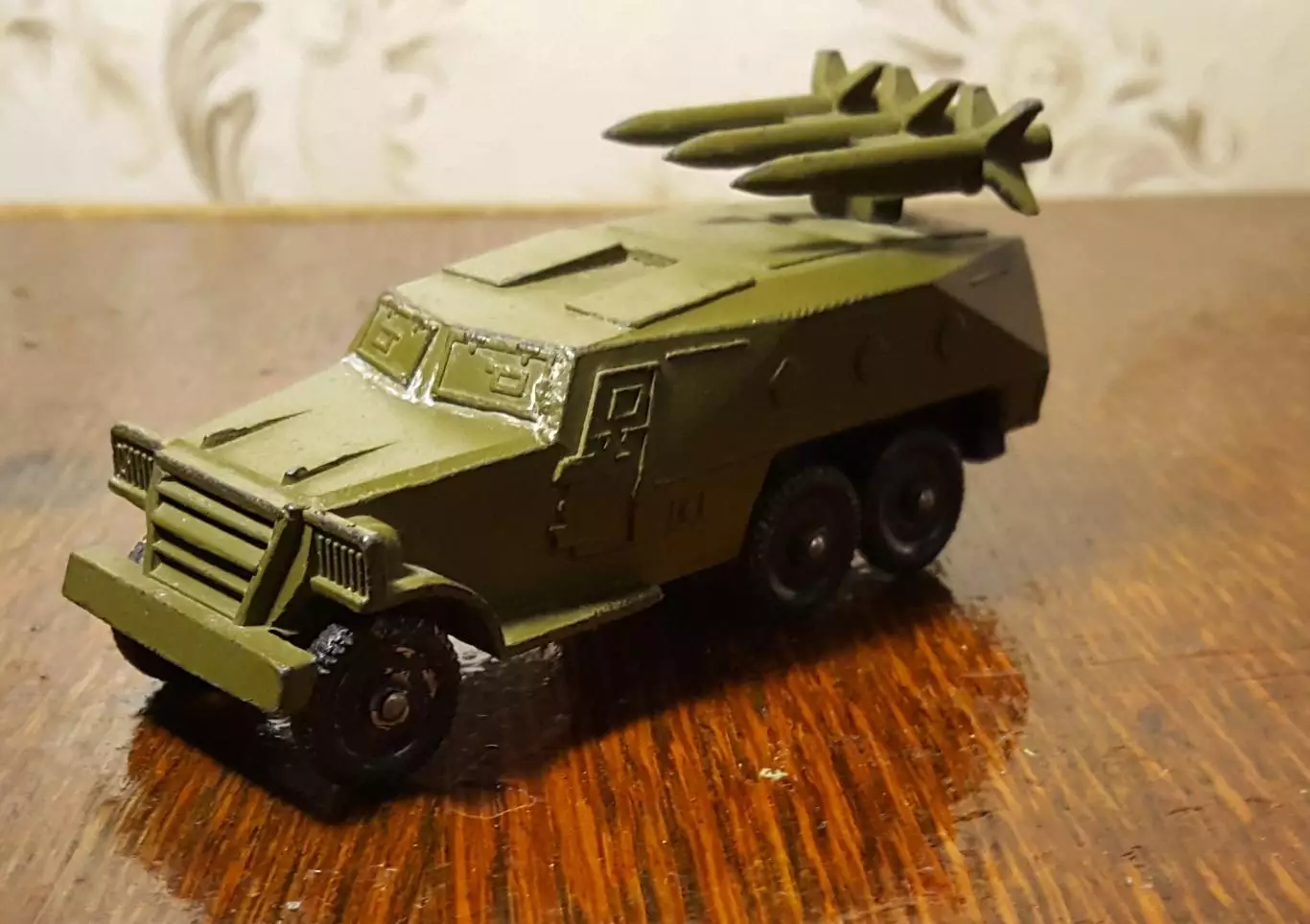 СССР. Военная техника..Ракетница 2