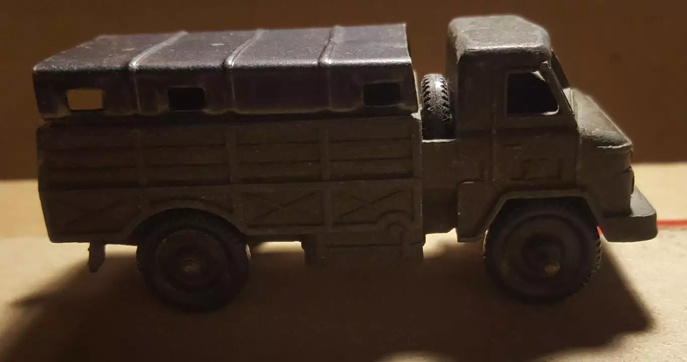 СССР. Военная техника Грузовик ГАЗ 66 Металл