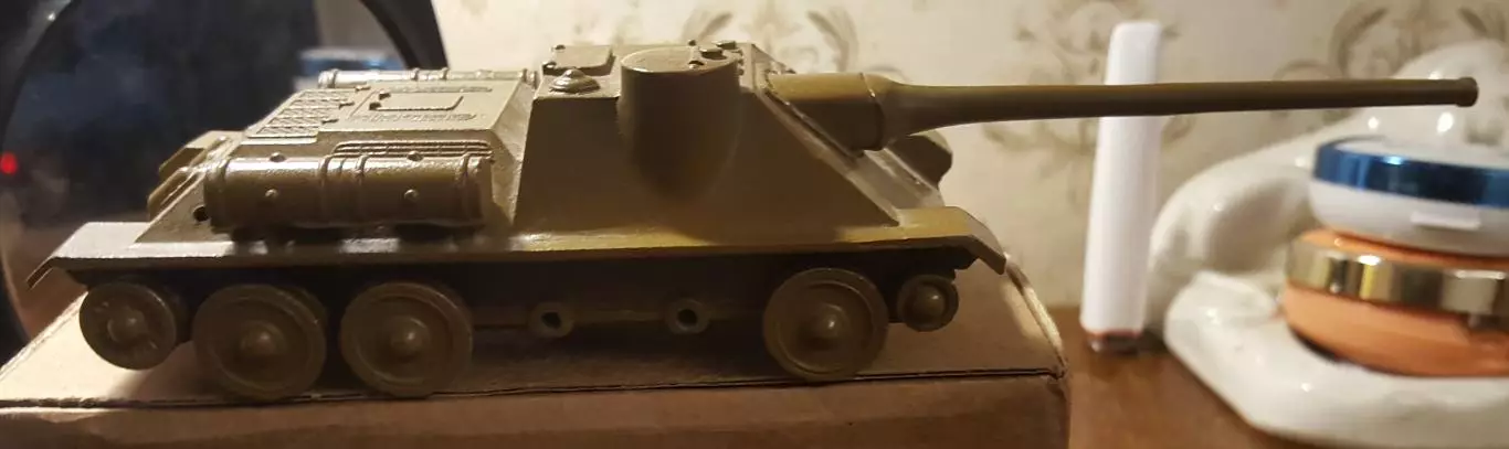 СССР. Военная техника..Танк..№34 танк без гусеницах