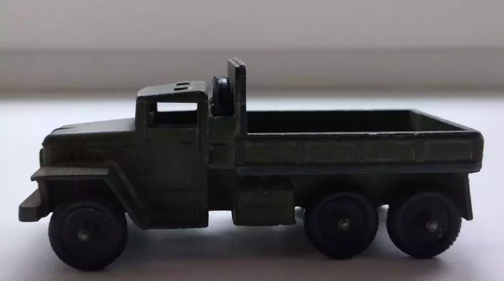 СССР. Военная техника..кразметалл тпз с запасными колесами. 1