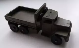 СССР. Военная техника..кразметалл тпз с запасными колесами.