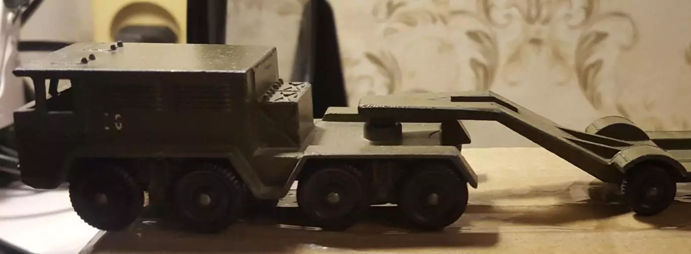 СССР. Военная техника..ТЯГАЧ С РАКЕТОЙ 3