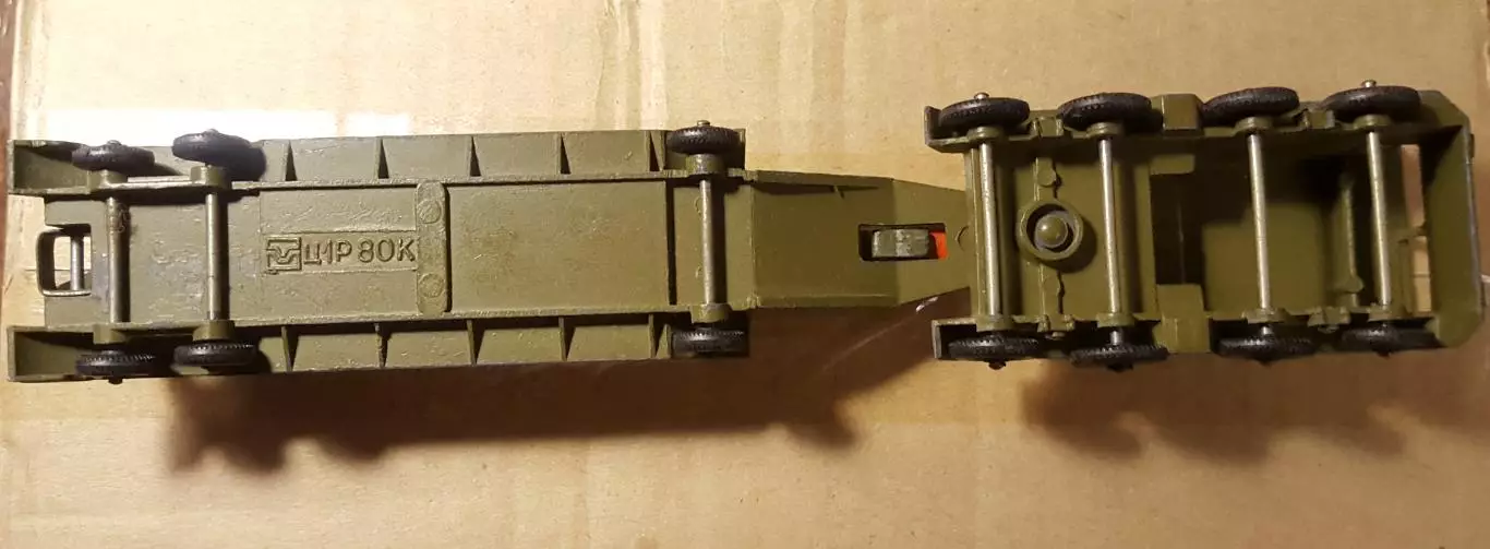 СССР. Военная техника..ТЯГАЧ С РАКЕТОЙ 6