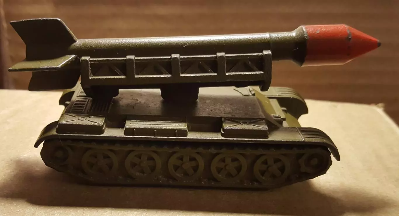 СССР. Военная техника.. Ракета Ракетница №2