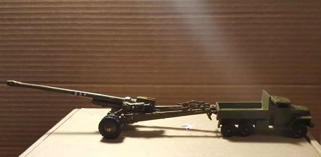 СССР. Военная техника..ПУШКА Большая(С ДЛИННЫМ СТВОЛОМ) Машина урал или краз 