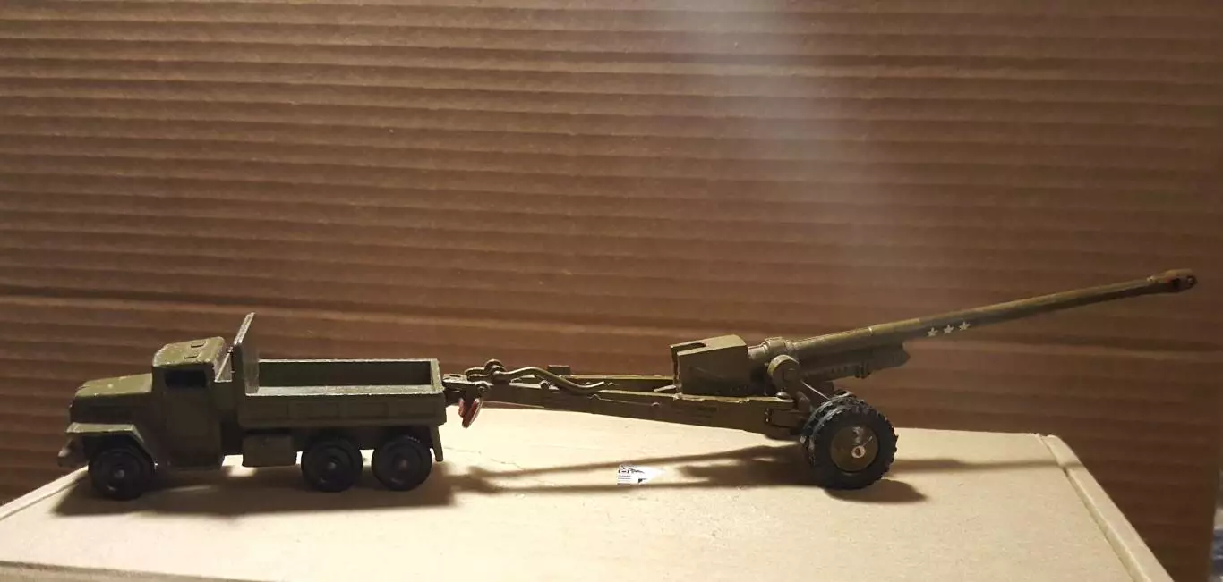 СССР. Военная техника..ПУШКА Большая(С ДЛИННЫМ СТВОЛОМ) Машина урал или краз1