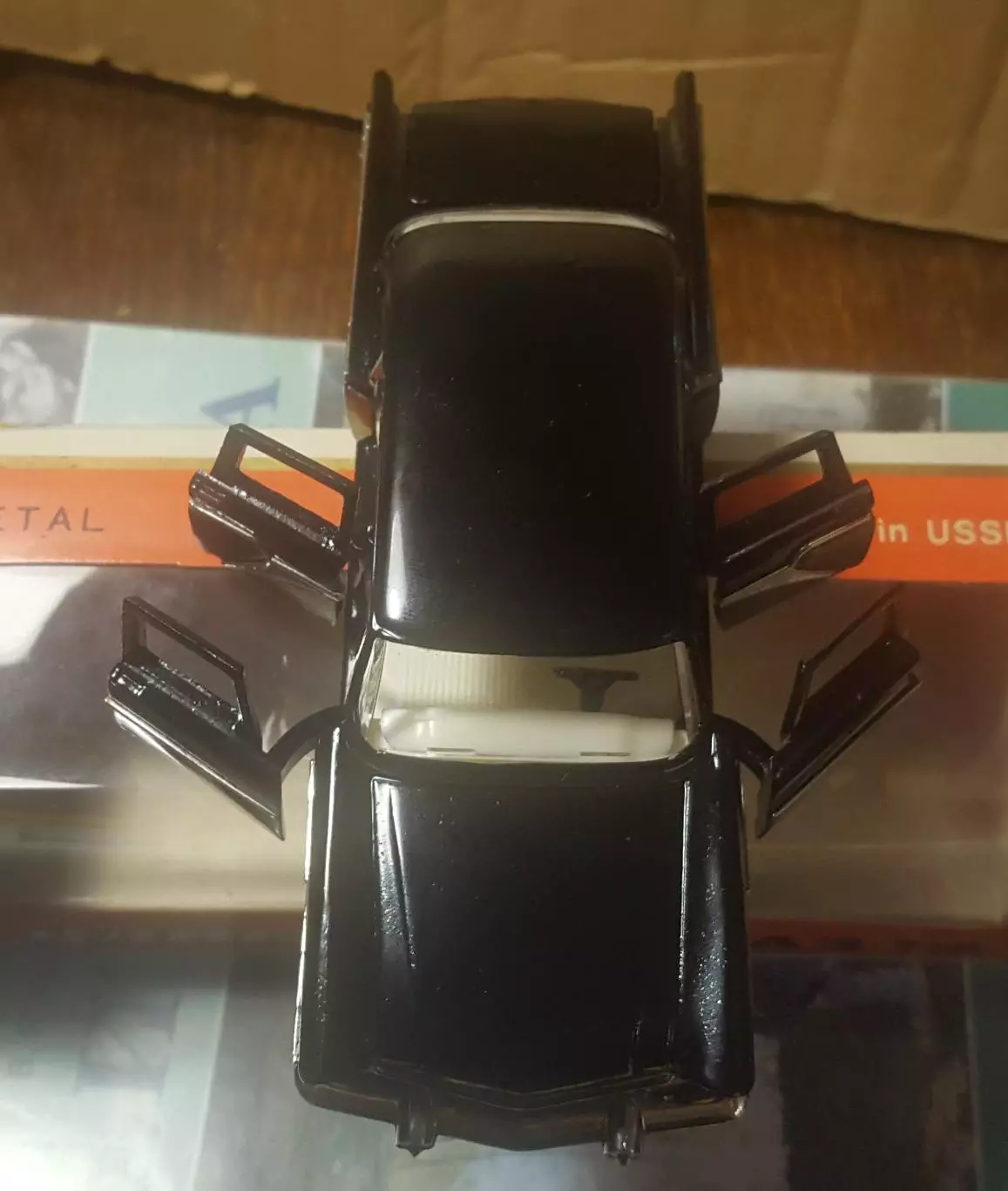 Машина Чайка газ-13 3