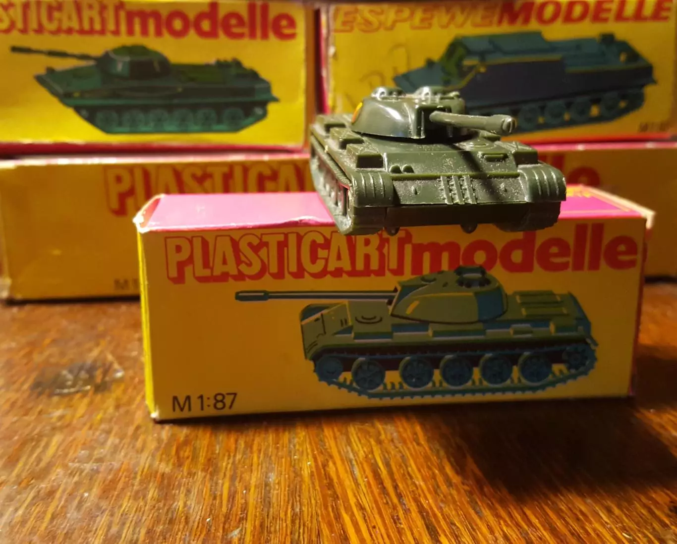 СССР. ГДР. В КОРОБКЕ. Военная техника Танк. Редкость 2