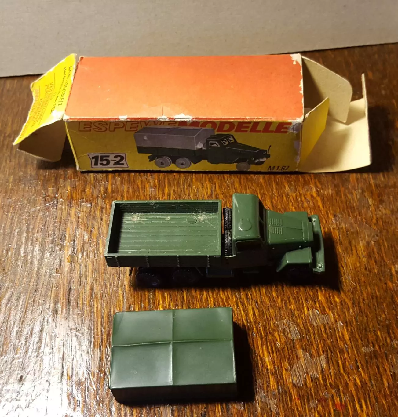 №2. .СССР. МОДЕЛЬ ГДР. Очень редкая Военная техника. Грузовик. 5