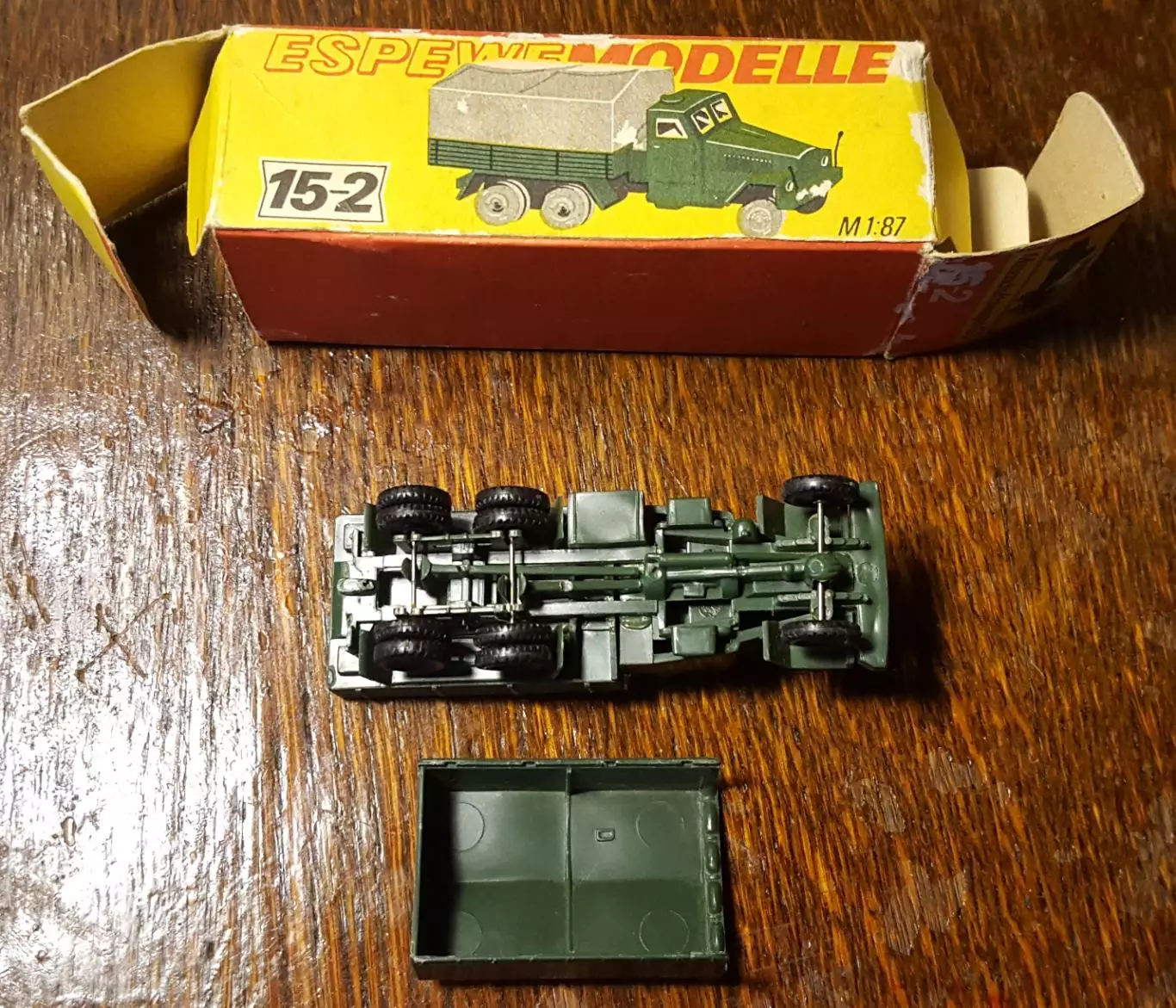 №2. .СССР. МОДЕЛЬ ГДР. Очень редкая Военная техника. Грузовик. 6