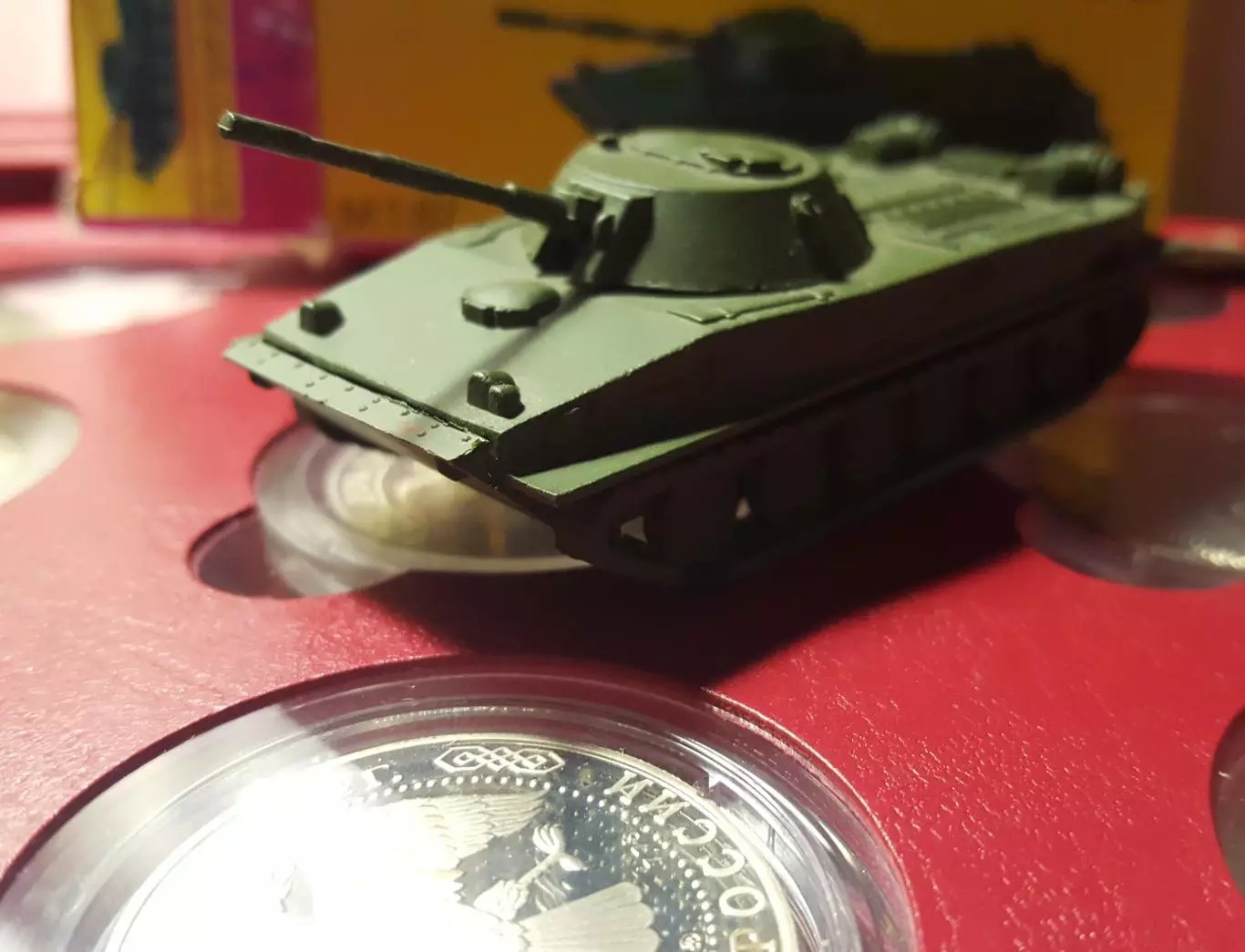 СССР. ГДР. В КОРОБКЕ. Военная техника Танк. №4 3