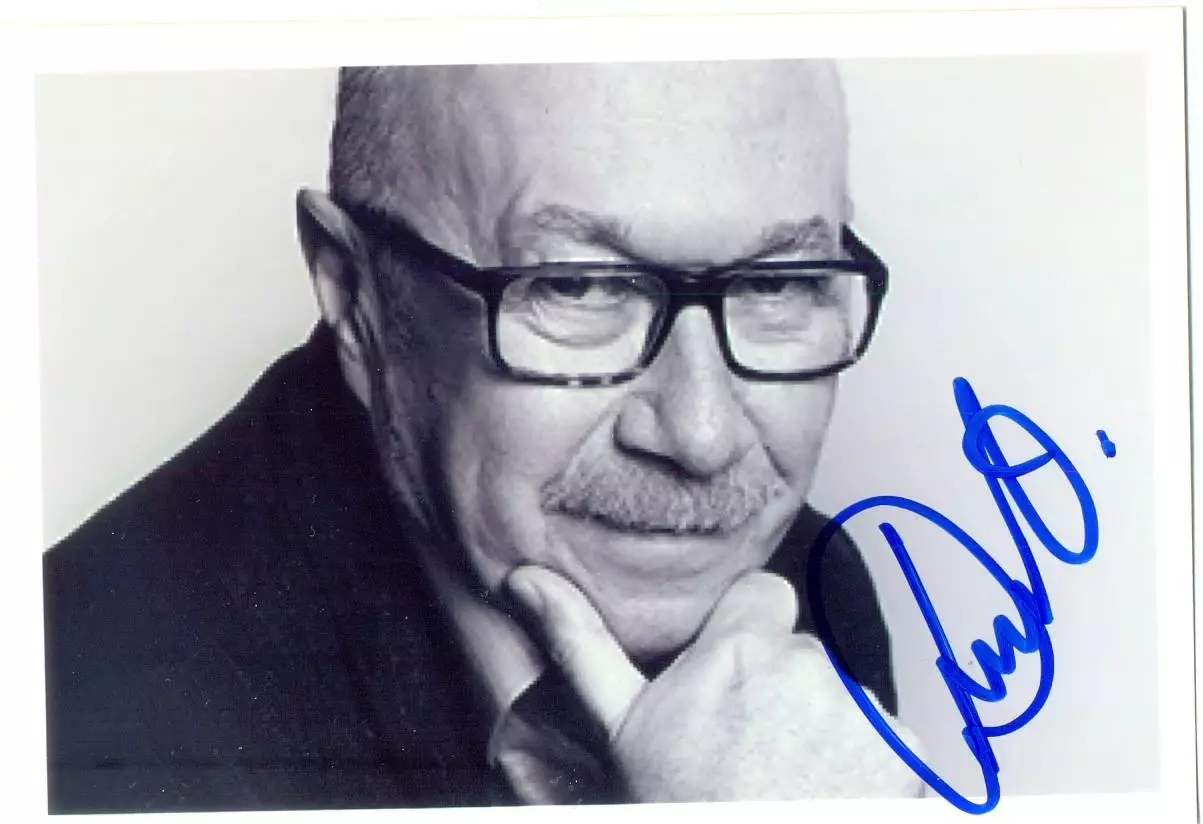 Драгунский Денис . Фото с подписью. автограф оригинал