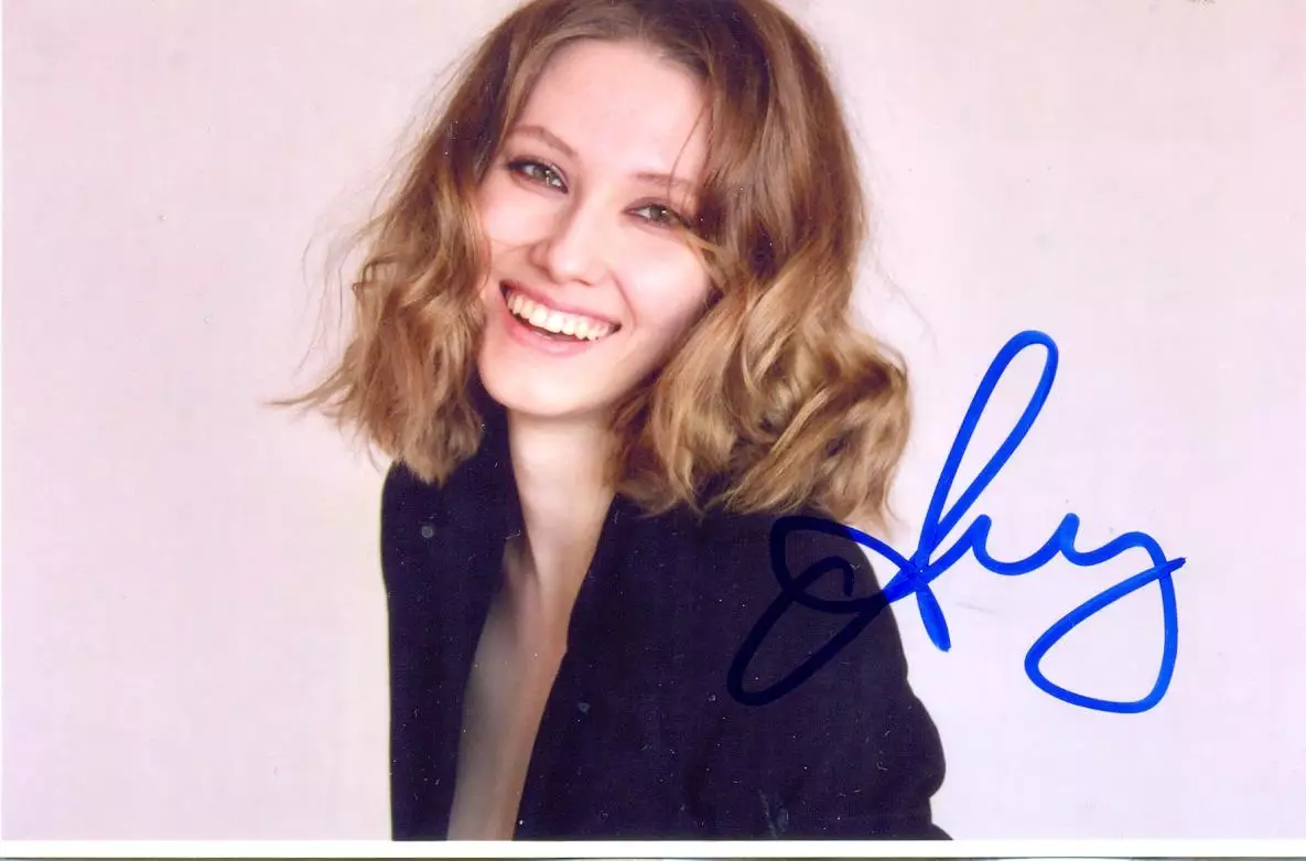 Шевчук Анастасия .Фото с подписью, автограф оригинал