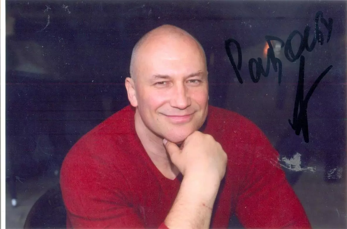 Соловьев Константин фото с подписью. автограф