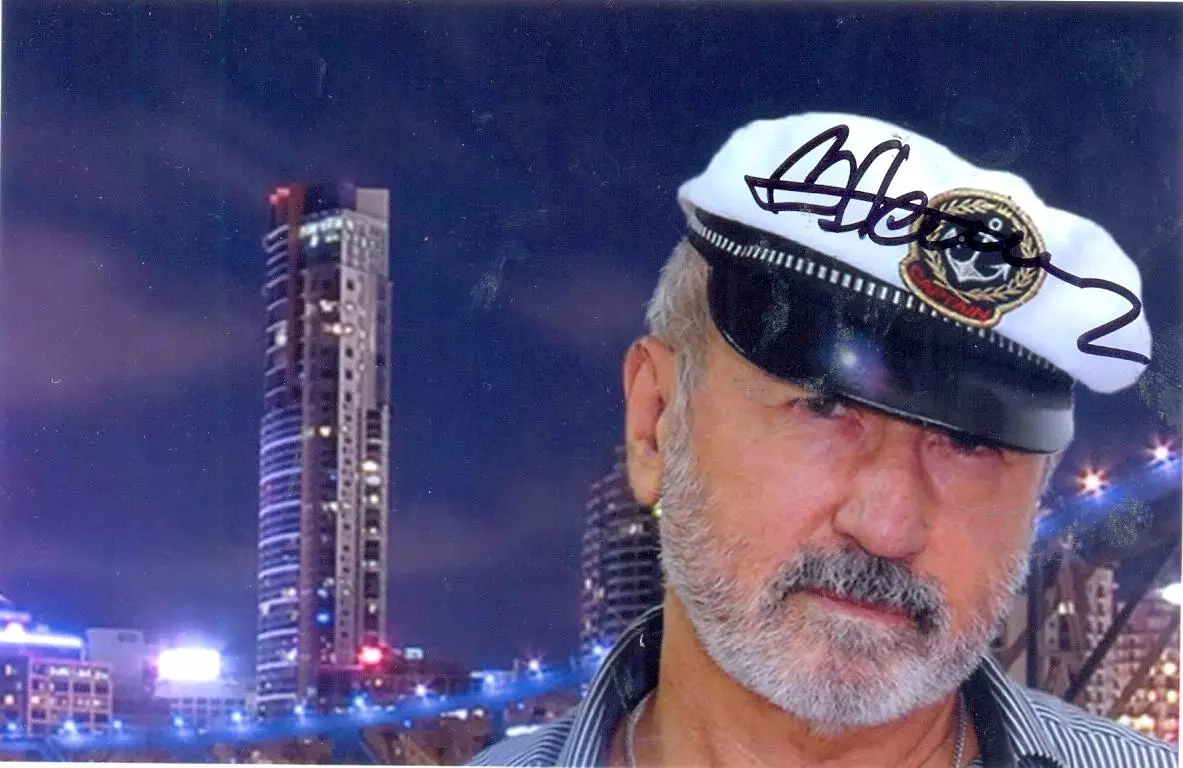 Асмолов Владимир.. Фото с подписью. автограф оригинал