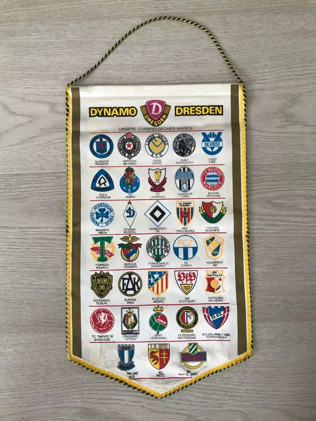 Вымпел Динамо Дрезден ГДР Германия 1