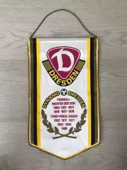 Вымпел Динамо Дрезден ГДР Германия