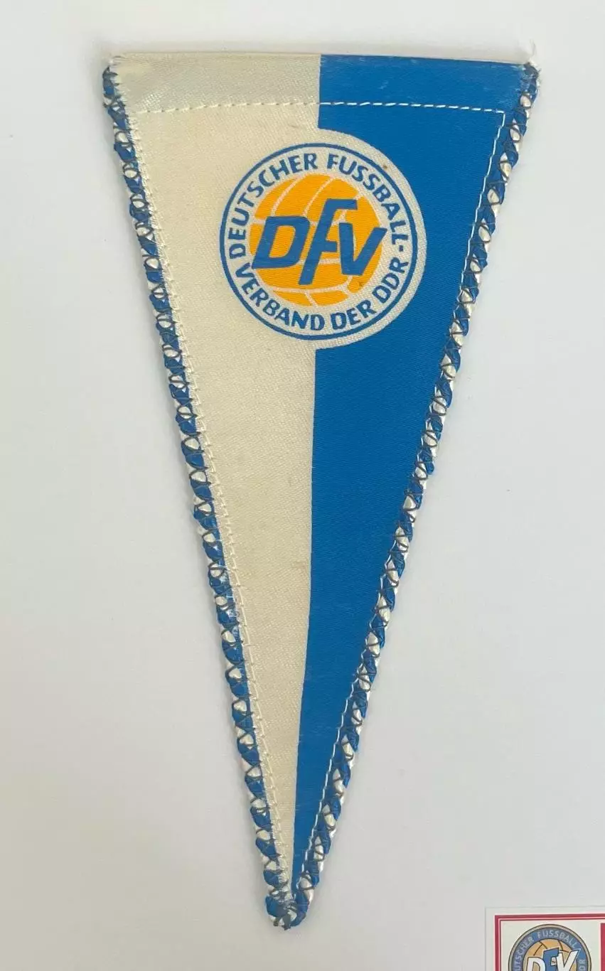 Вымпел Футбольный союз ГДР