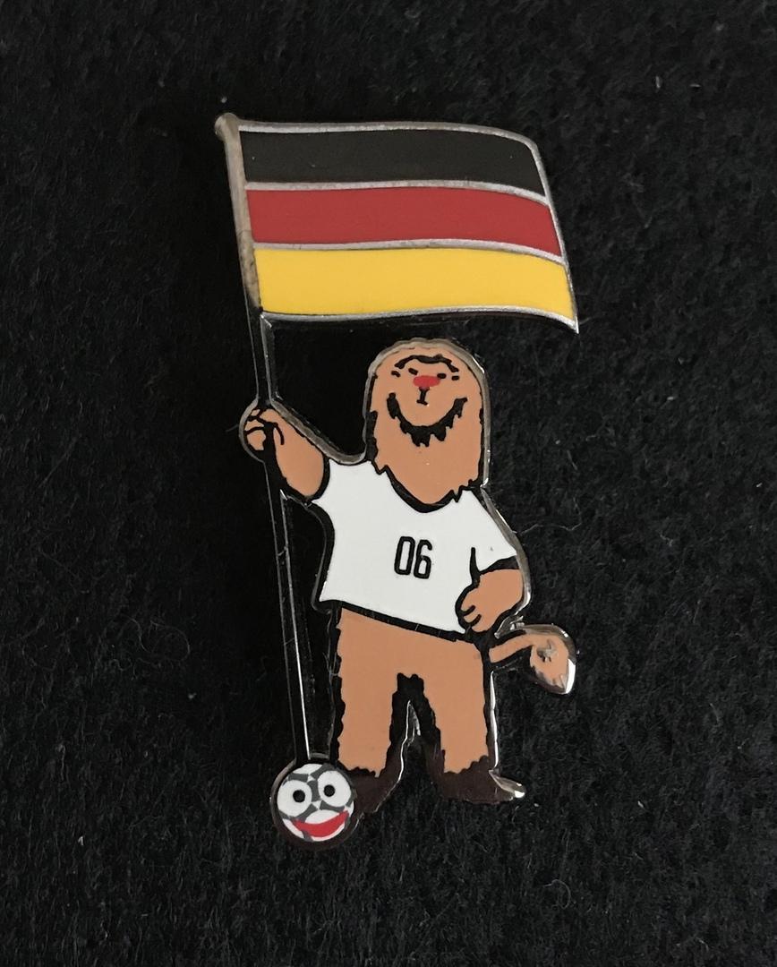 Значок талисман чемпионат мира 2006 Германия официальный