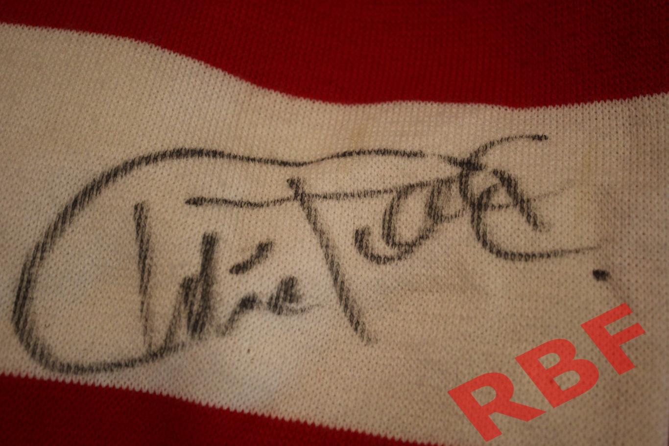 Шарф ФК Арсенал(Англия)с автографом Чарли Джорджа,игрока клуба с 1968 по 1975 г 4