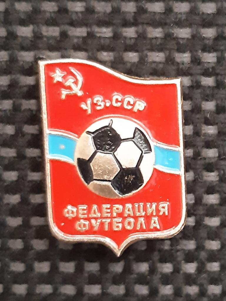 Значок Федерація футболу Узбекська РСР Узбецька РСР Федерація футболу Узбекистан