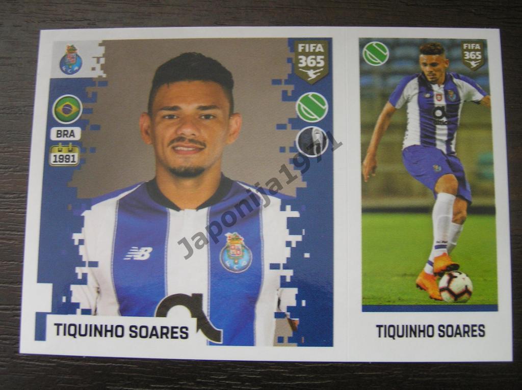 Наклейка Panini FIFA 365 : Tiquinho Soares ( Porto , Portugal )