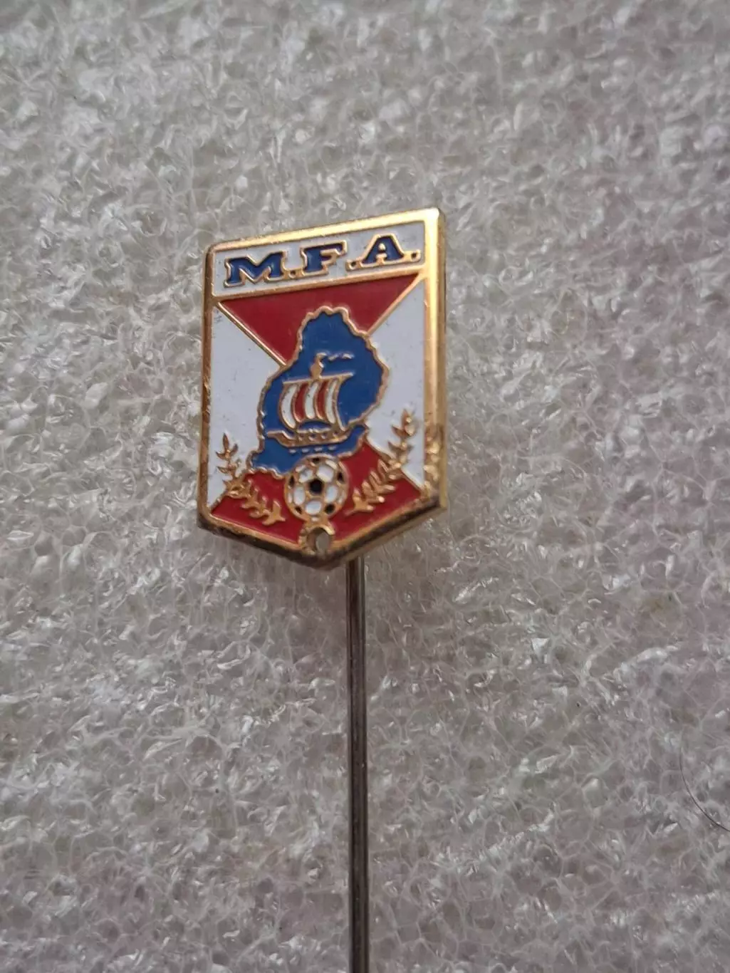 Федерация футбола Маврикий Mauritiusfootball federation enamel pin badge