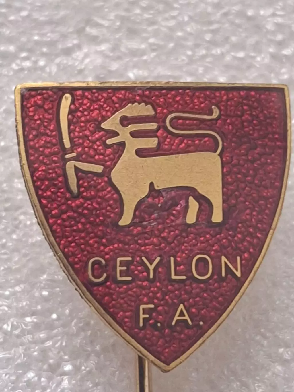 федерация футбола Шри Ланка Цейлон старый знак отличный эмаль
