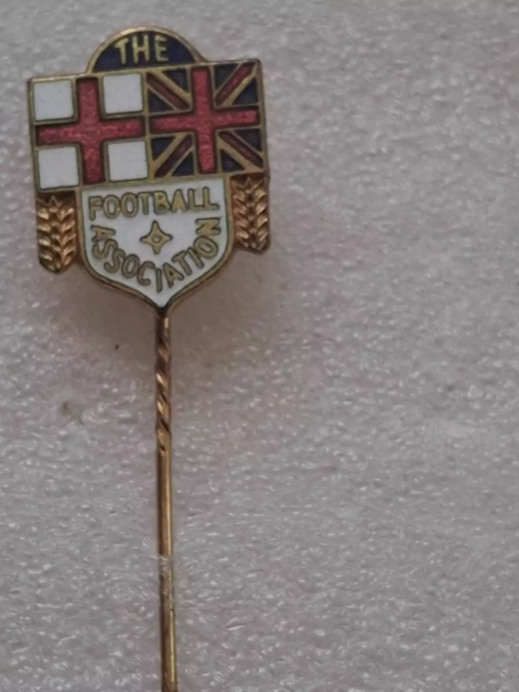 Англия федерация футбола старый знак отличный эмаль оригинал