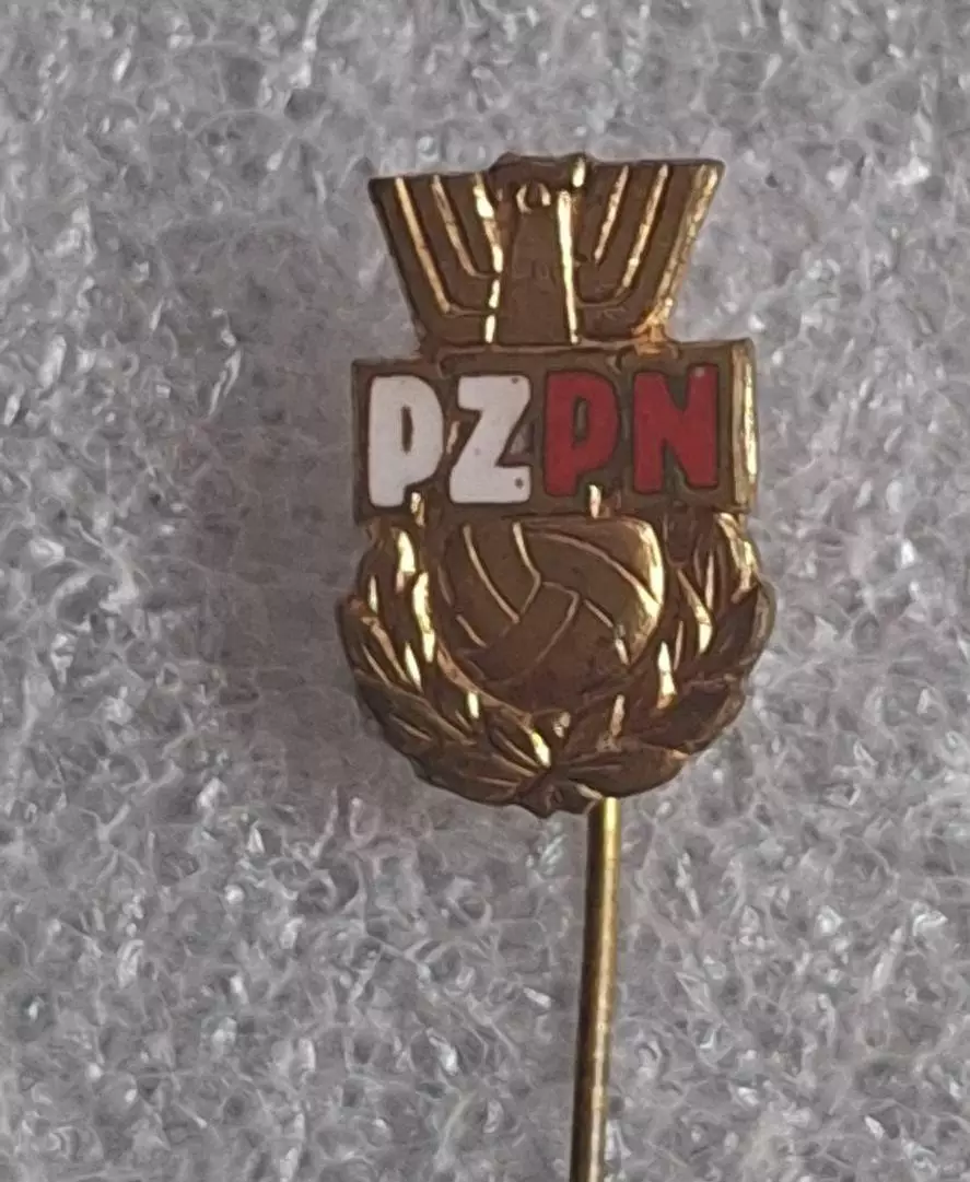 Польша федерация футбола старый знак отличный оригинал 2