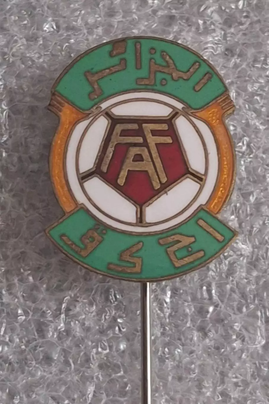 Алжир федерация футбола старый знак отличный оригинал 1