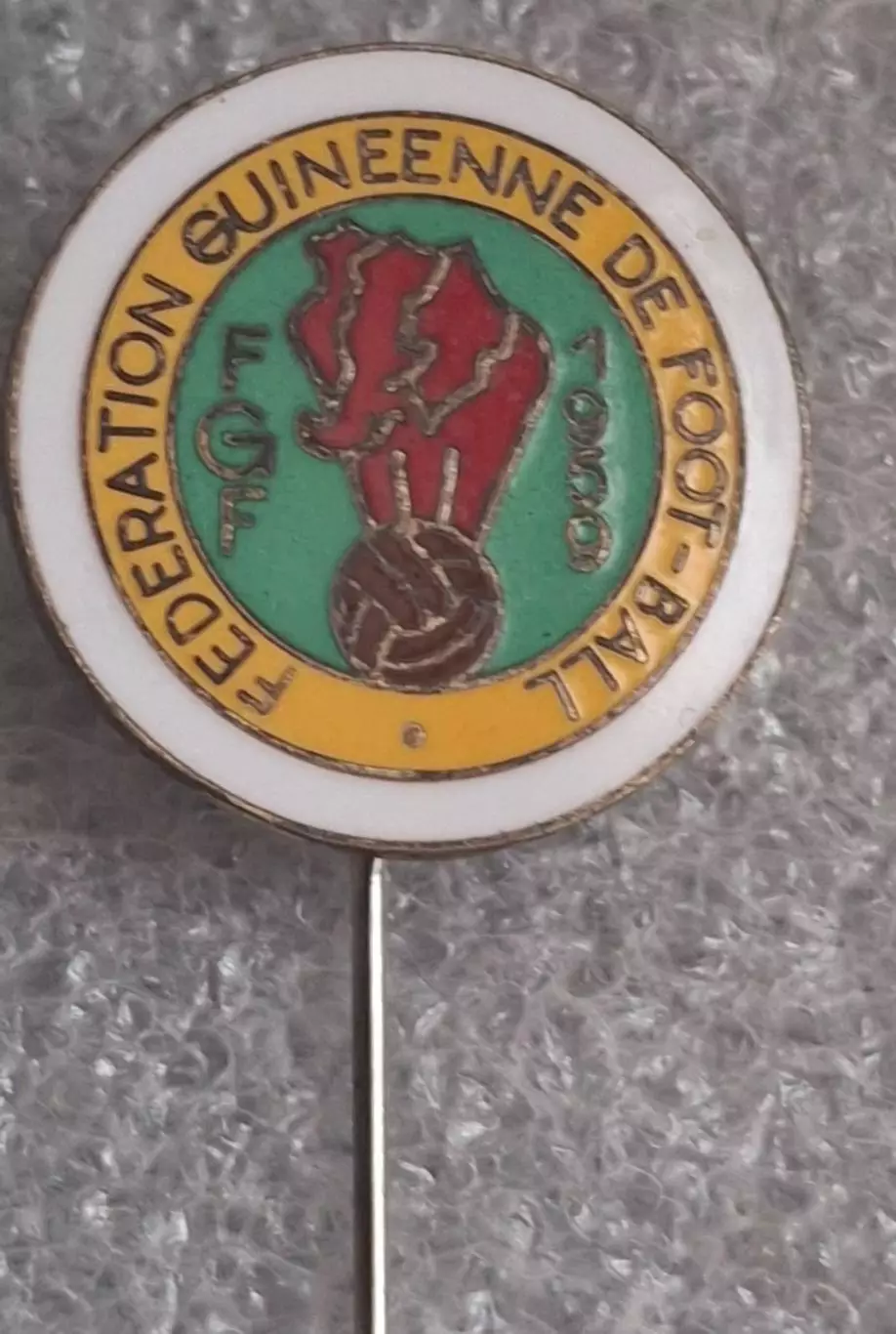 Федерация футбола Гвинея Guinea football federation enamel pin badge эмаль игл