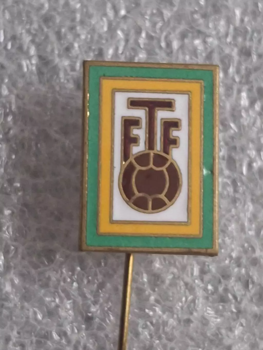 Того федерация футбола старый знак