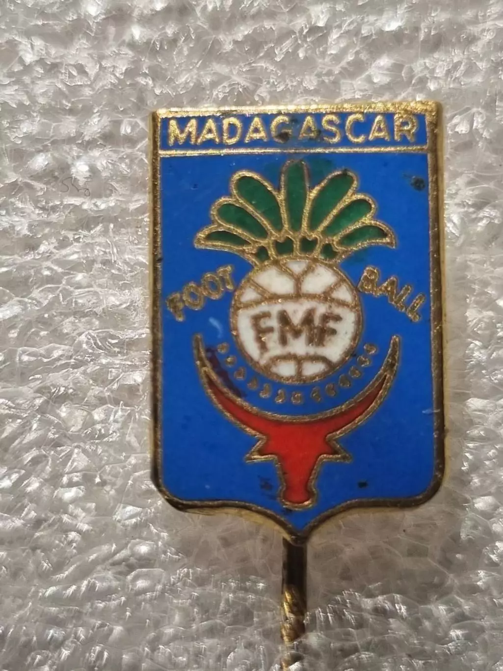 Федерация футбола Мадагаскар Madagascar football federation enamel pin эмаль 2